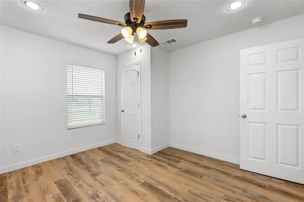 $1,750 | 6934 Simmons Drive, Lone Oak, TX 75453