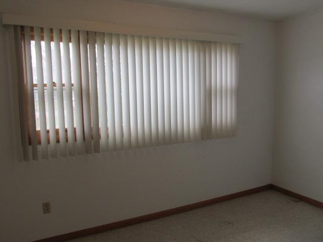 1932 West Middlebury Road Freeport, IL 61032 - Photo 23 of 28 Gallery Image 23