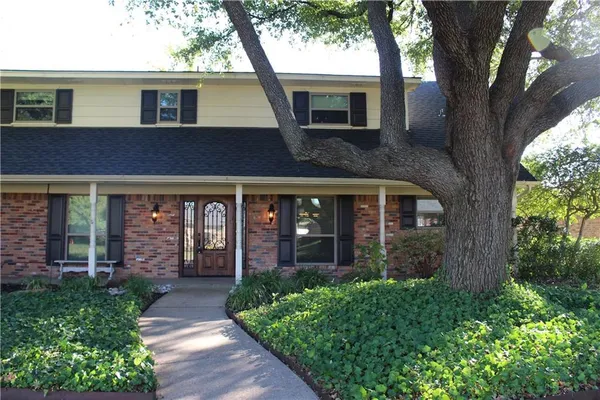 $3,200 | 2304 Brennan Drive, Plano, TX 75075