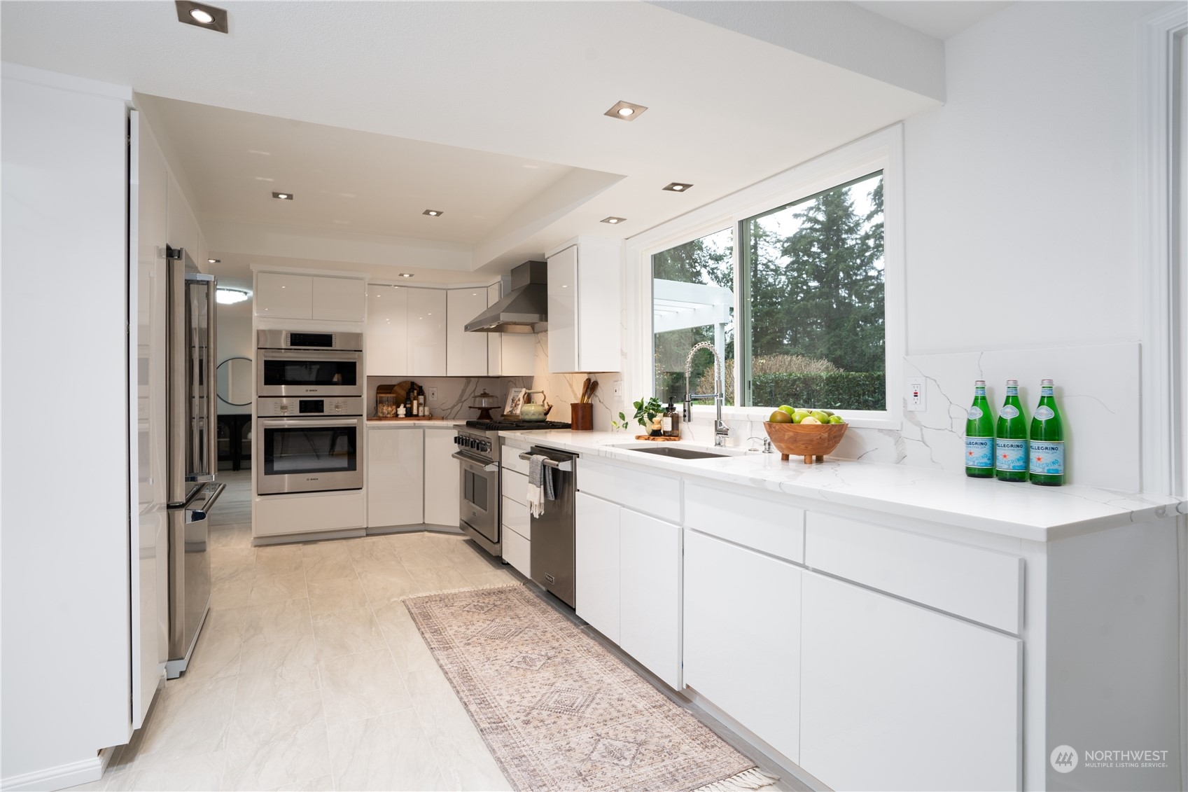 32520 30th Avenue Southwest Federal Way, WA 98023 - Photo 17 of 40