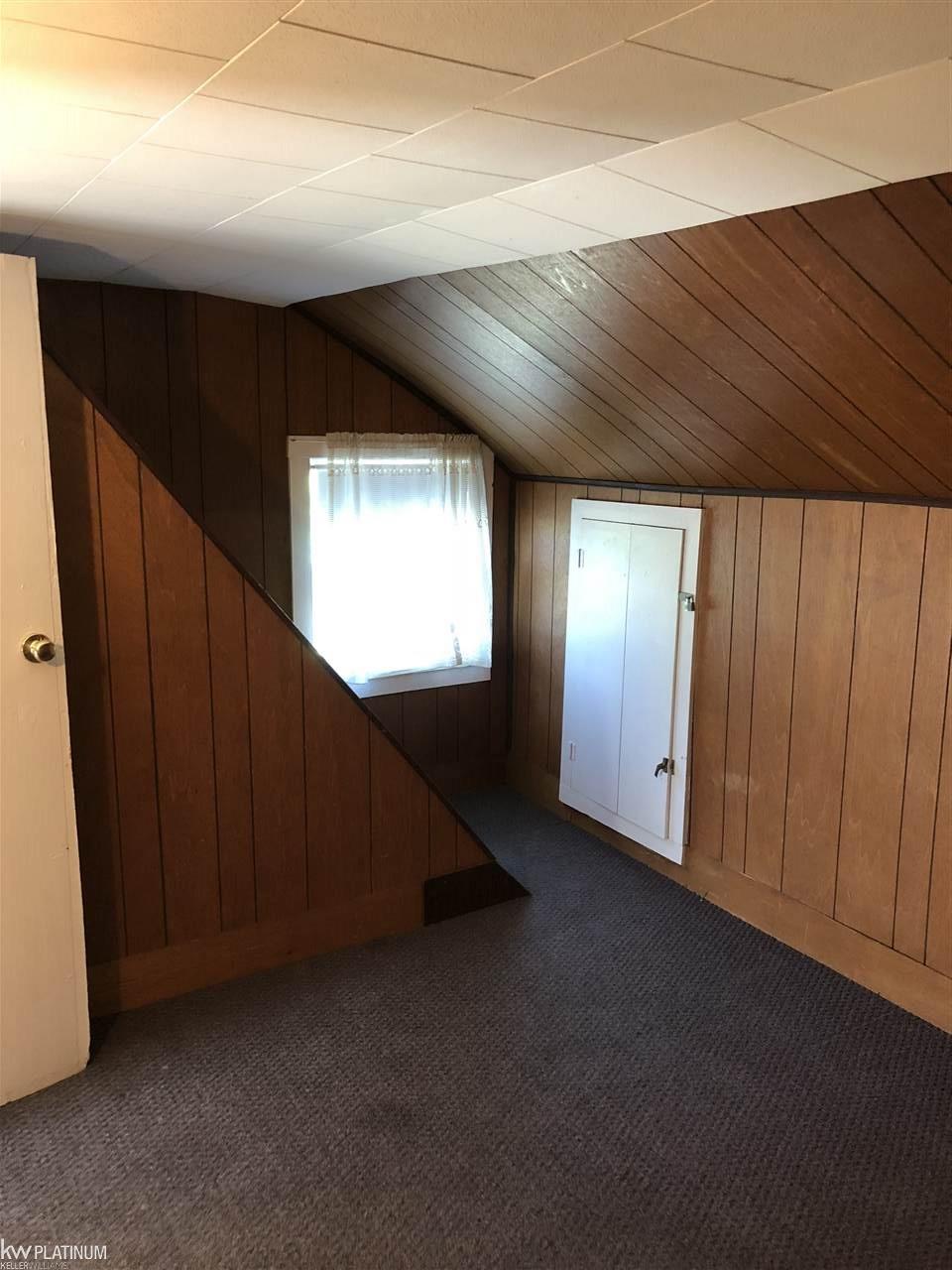 12607 Collins Road Yale, MI 48097 - Photo 15 of 37 31351690-15.JPG