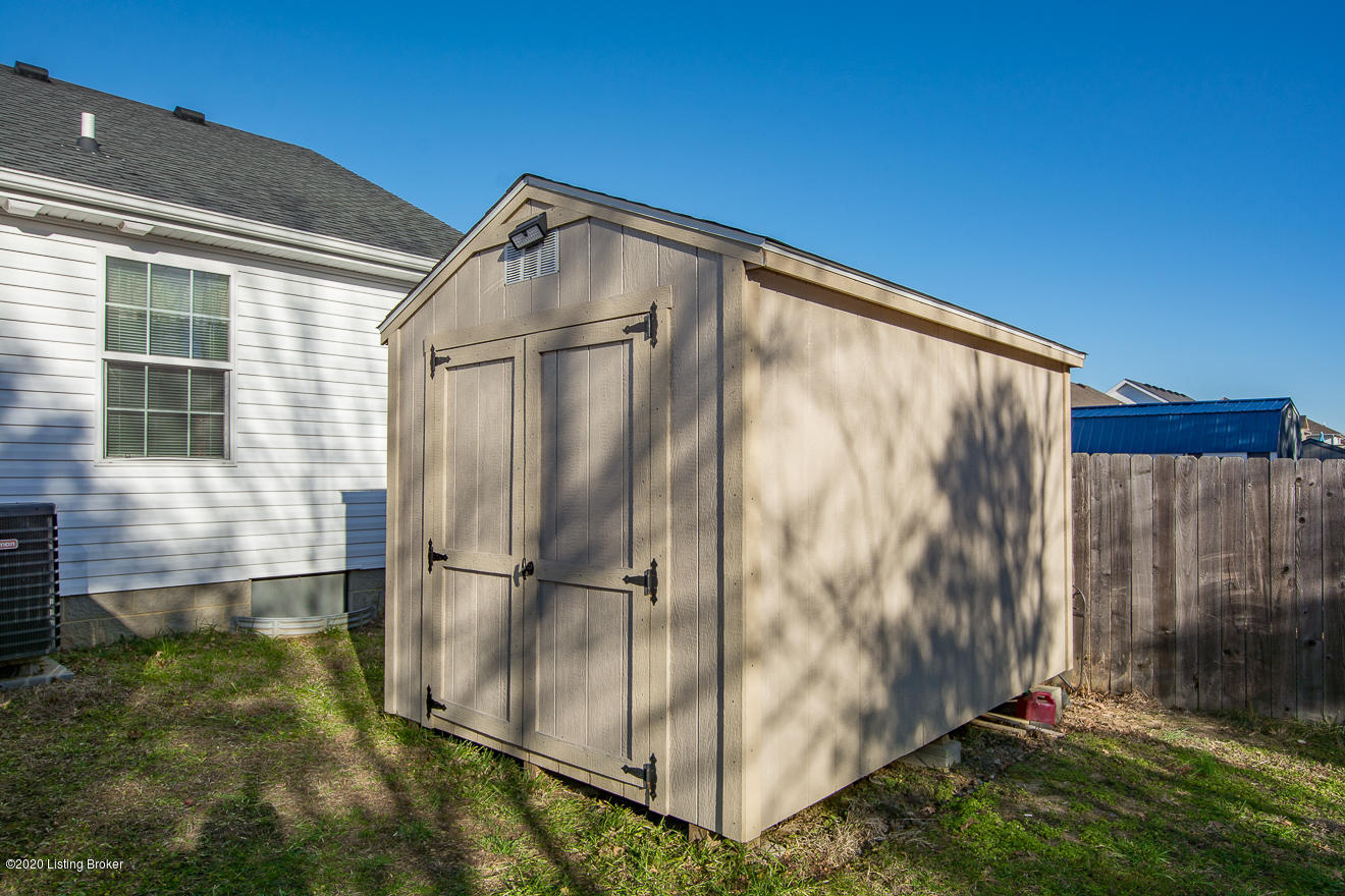 498 Madison Rae Boulevard Shepherdsville, KY 40165 - Photo 31 of 33 Shed