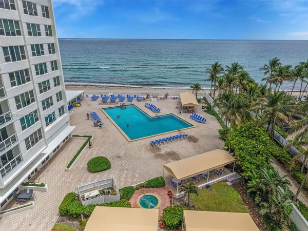 $6,250 | 3505 South Ocean Drive, Unit 808, Hollywood, FL 33019