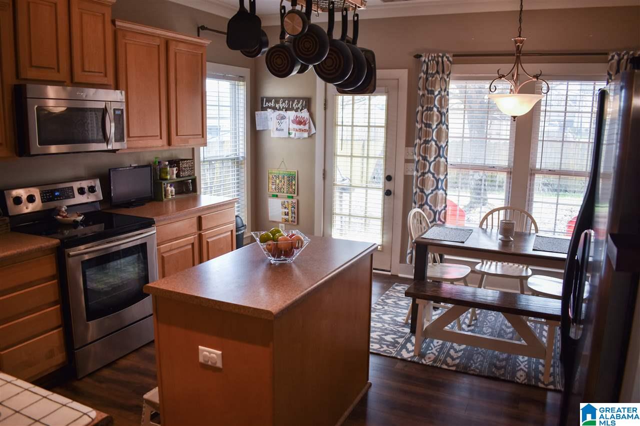 209 Nottingham Drive Calera, AL 35040 - Photo 9 of 23