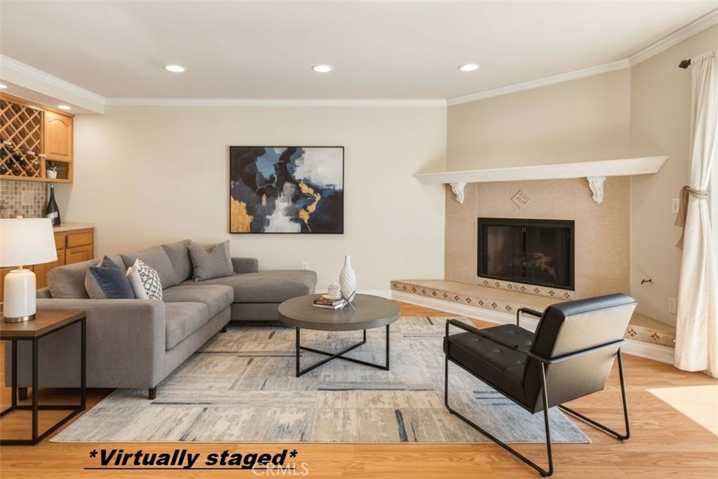 2615 Ruhland Avenue, Unit 15 Redondo Beach, CA 90278 - Photo 6 of 44 virtually staged living room