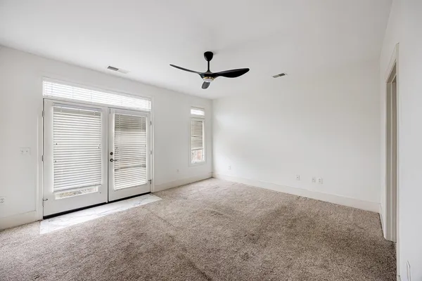 $2,450 | 614 Tennessee Street, Unit 201, Memphis, TN 38103