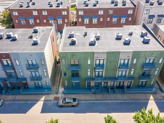 $2,600 | 614 Tennessee Street, Unit 201, Memphis, TN 38103