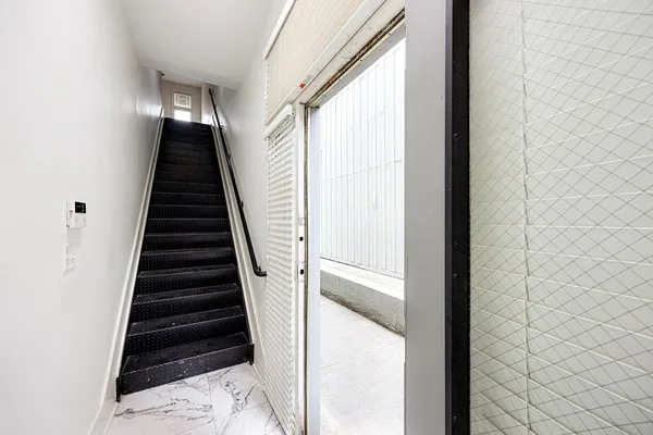 $2,450 | 614 Tennessee Street, Unit 201, Memphis, TN 38103