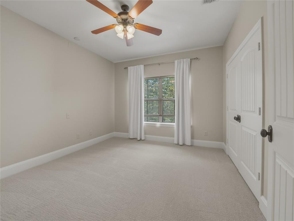 129 Trinity Bluffs Road Aledo, TX 76008 - Photo 22 of 40