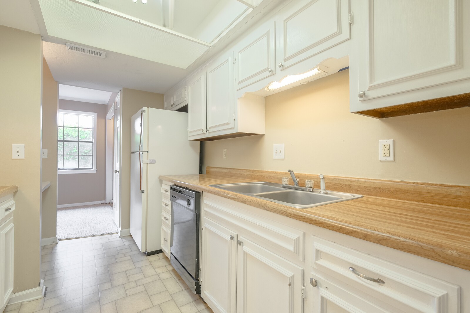 4001 Anderson Road, Unit R103 Nashville, TN 37217 - Photo 12 of 35 Gallery Image 12