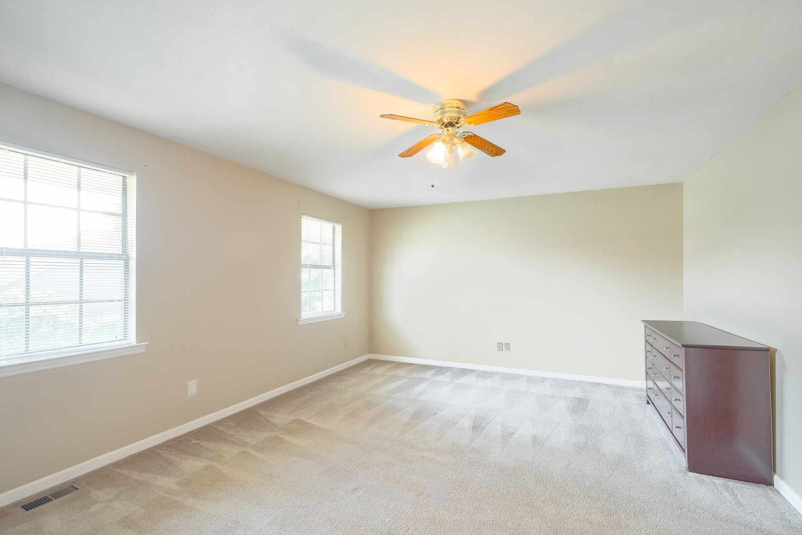 4001 Anderson Road, Unit R103 Nashville, TN 37217 - Photo 18 of 35 Gallery Image 18