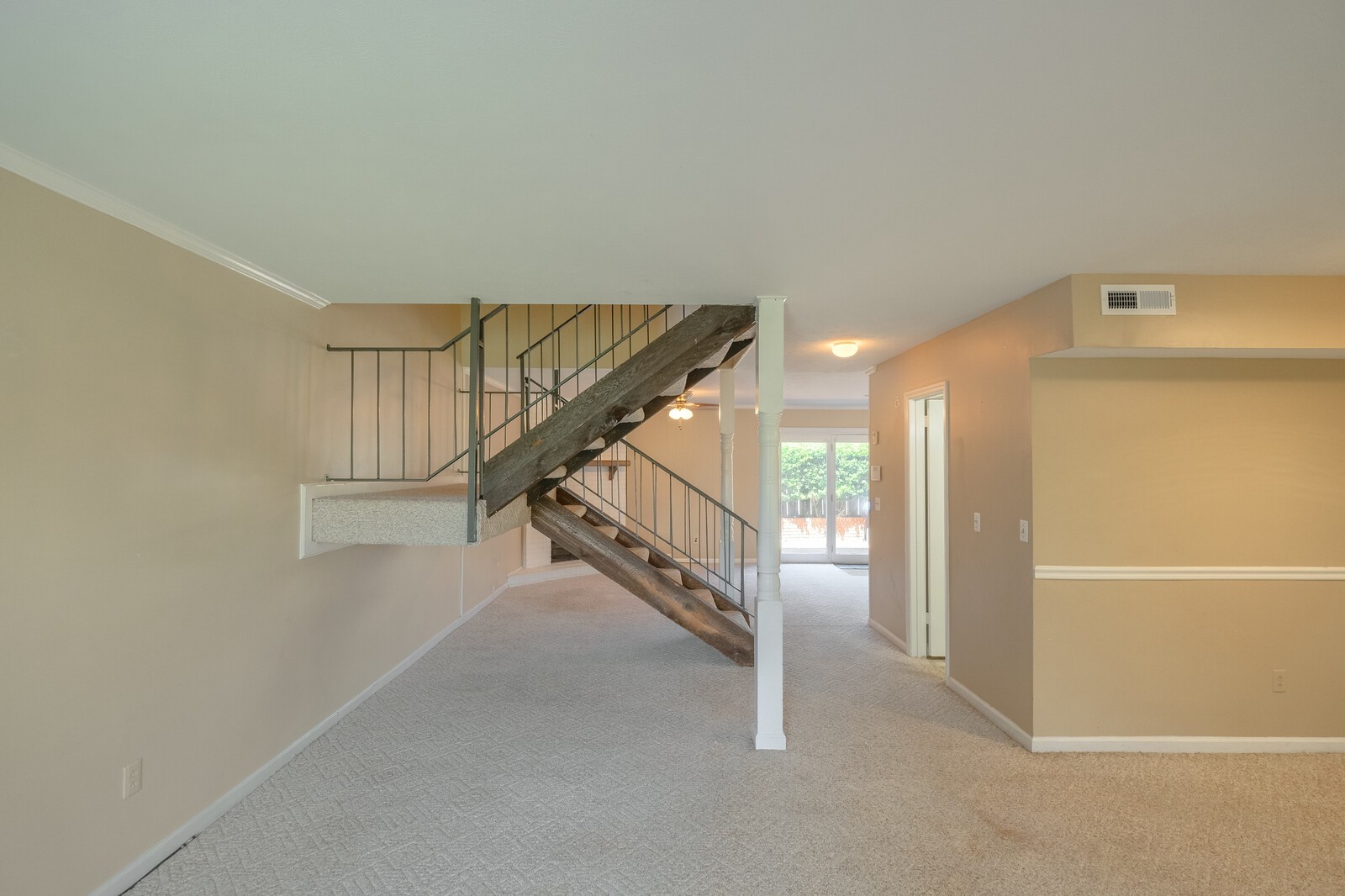 4001 Anderson Road, Unit R103 Nashville, TN 37217 - Photo 7 of 35 Gallery Image 7