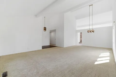 $2,599,000 | 1392 Bel Aire Road, San Mateo, CA 94402