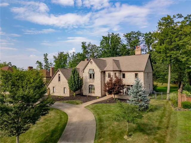 $1,250,000 | 2167 South Villa Drive, Gibsonia, PA 15044