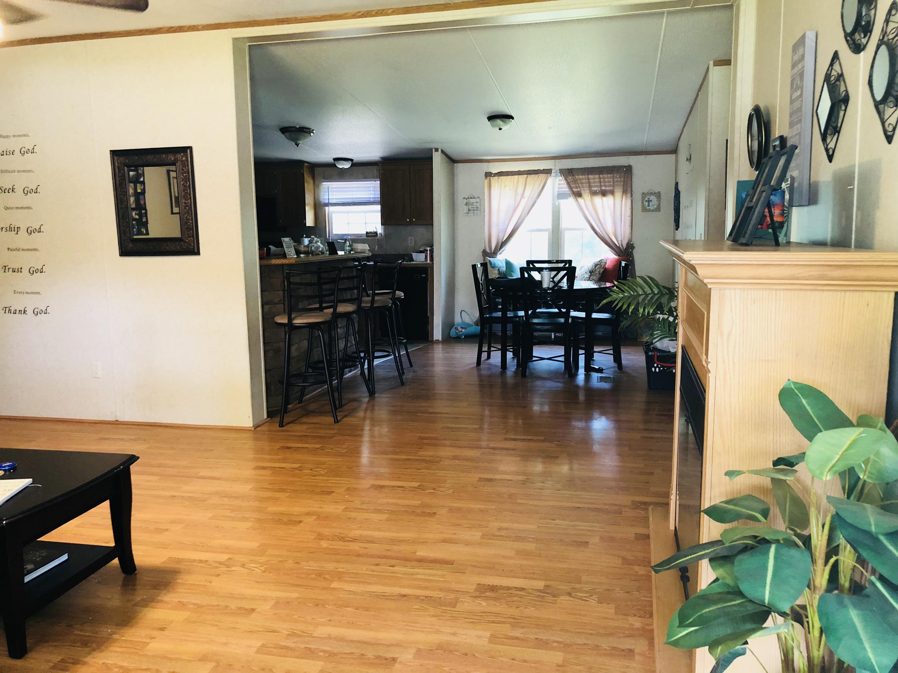 148 Keagle Farm Road Crossville, TN 38571 - Photo 4 of 24 fullsizeoutput_d6d