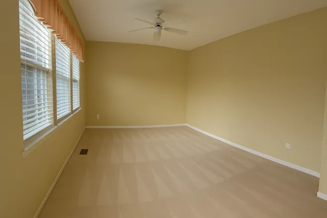 $329,900 | 21546 Victory Lake Way, Crest Hill, IL 60403