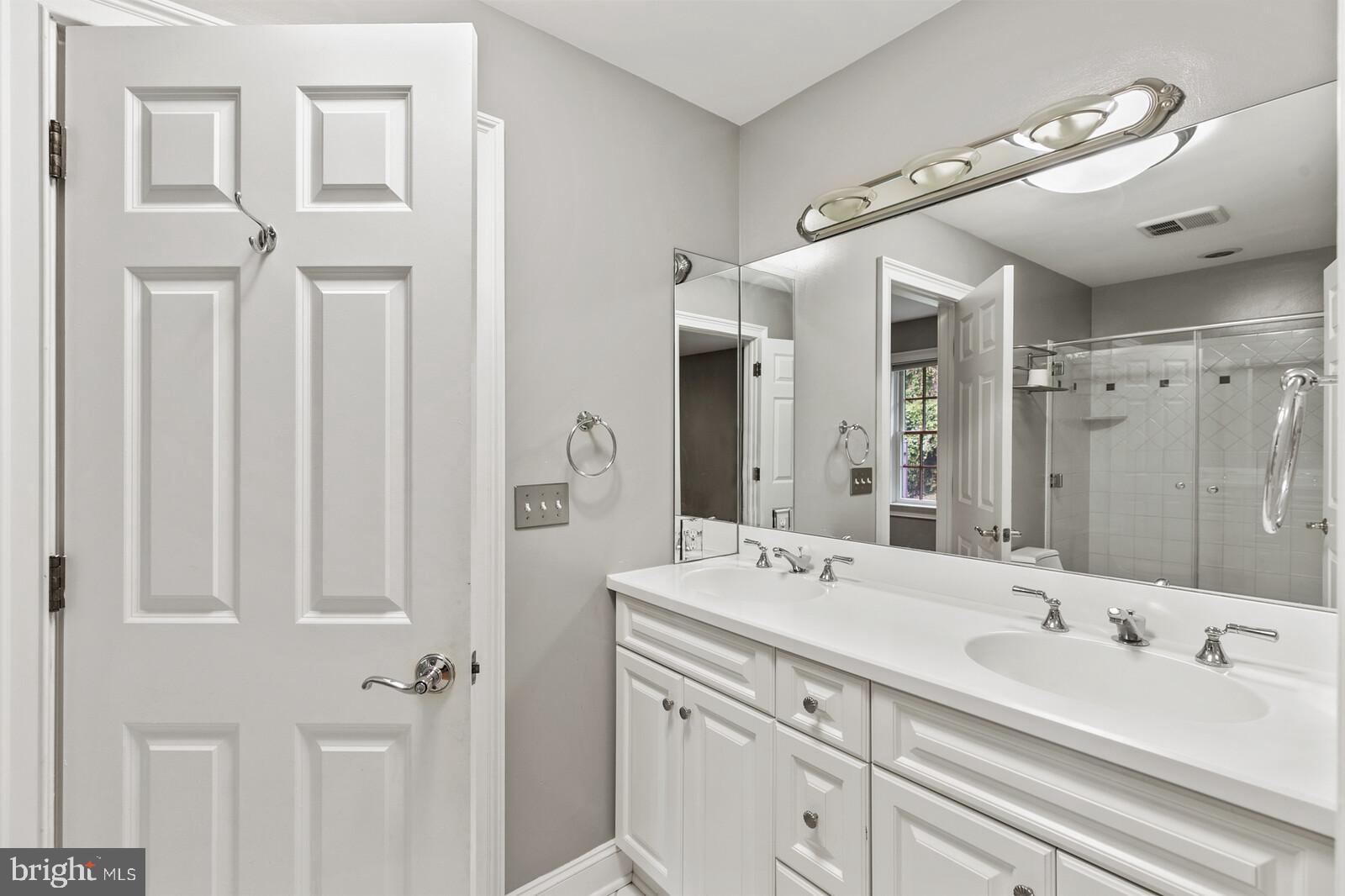 325 Cherry Hill Road Princeton, NJ 08540 - Photo 24 of 44