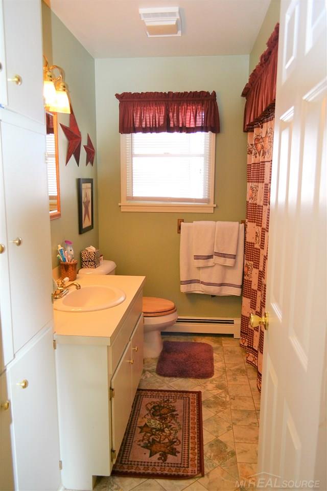 3795 Vincent Road North Street, MI 48049 - Photo 4 of 20