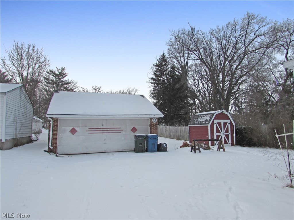 7130 Ridge Road Cleveland, OH 44129 - Photo 29 of 31 Gallery Image 29