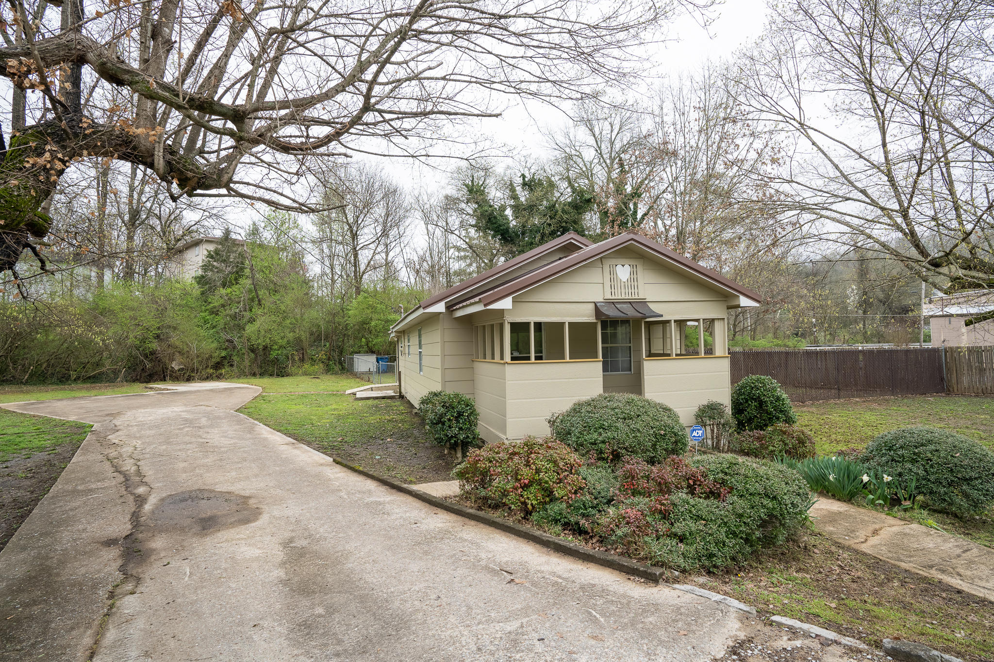 105 Martin Road Chattanooga, TN 37415 - Photo 1 of 23 105Martin-23