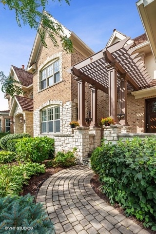8522 Johnston Road Burr Ridge, IL 60527 - Photo 5 of 58