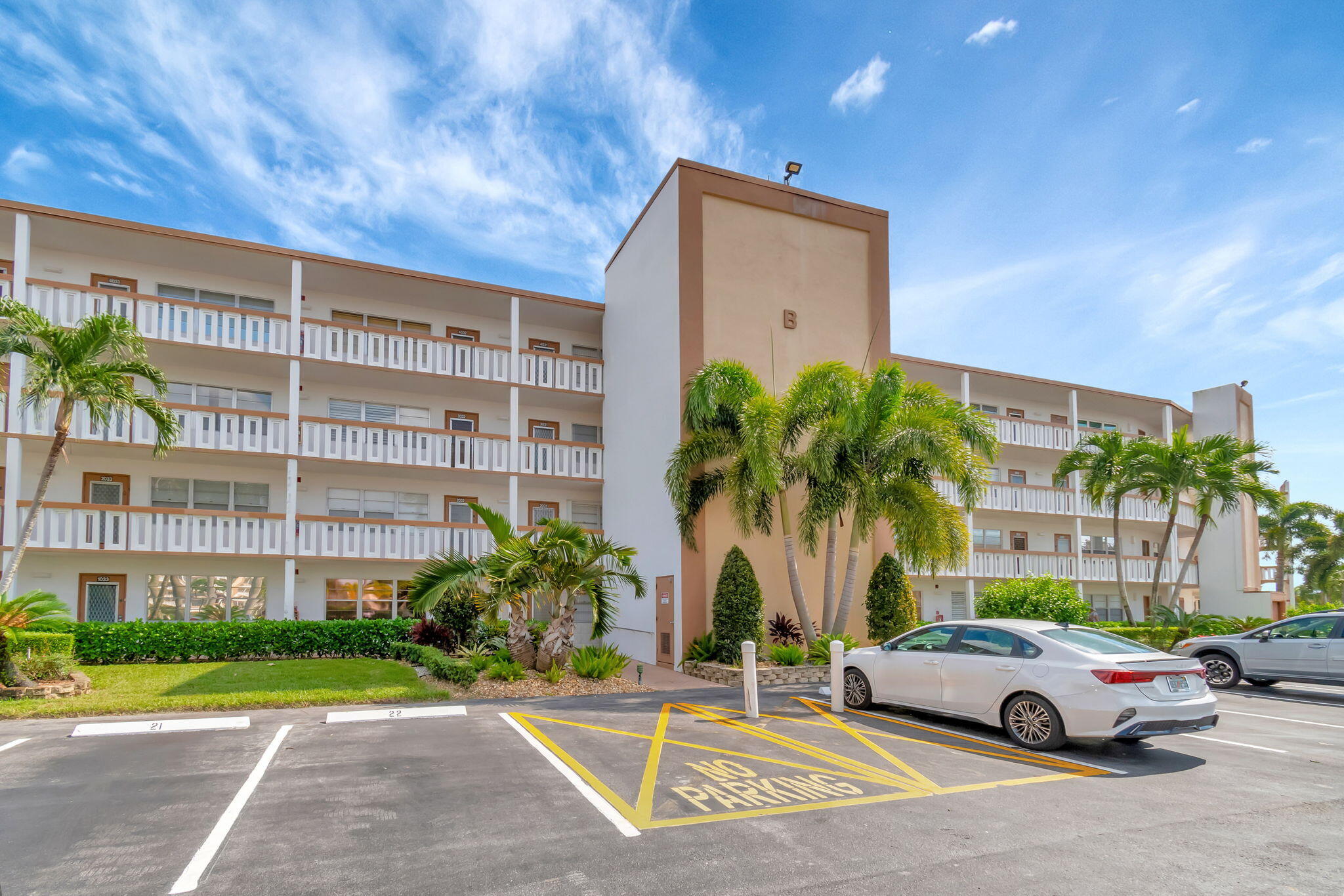 3031 Cornwall East Boca Raton, FL 33434 - Photo 40 of 84 2-web-or-mls-DSC_9199