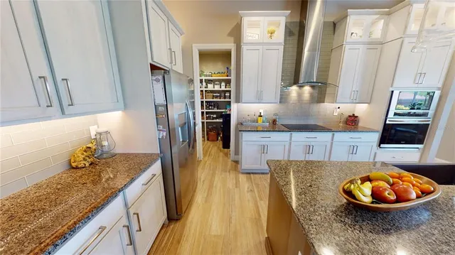 $829,900 | 17350 Bayharbor Circle, Port Charlotte, FL 33948