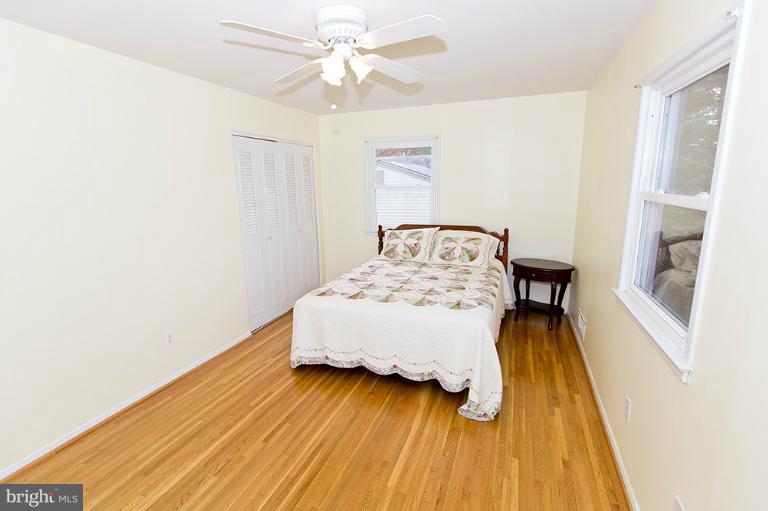 4311 Lees Corner Road Chantilly, VA 20151 - Photo 14 of 30 Bedroom (Master)