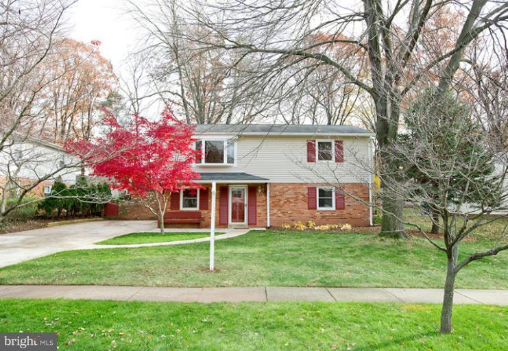 4311 Lees Corner Road Chantilly, VA 20151 - Photo 30 of 30 Exterior (Front)