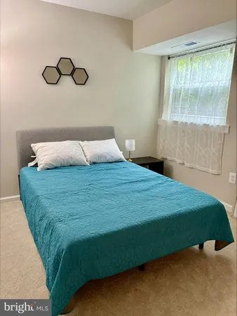 $2,300 | 9 Silverwood Circle, Unit 3, Annapolis, MD 21403