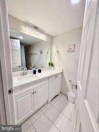 $2,300 | 9 Silverwood Circle, Unit 3, Annapolis, MD 21403
