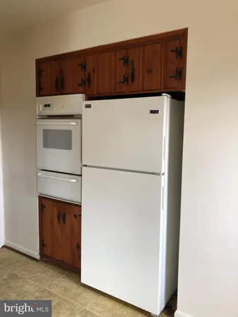 $2,950 | 12627 Buckleys Gate Drive, Fairfax, VA 22030