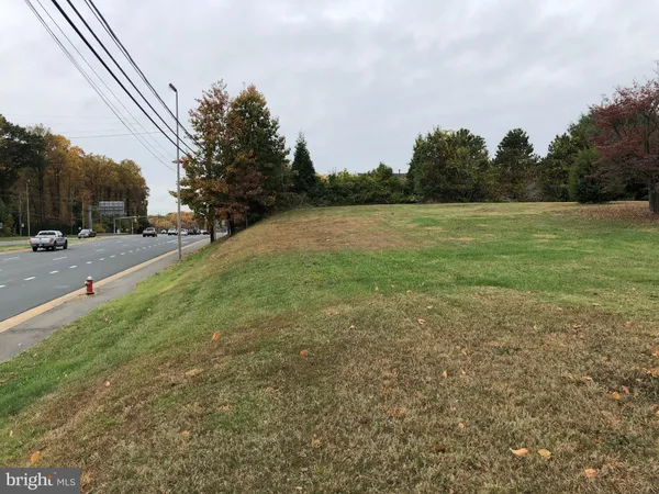 $2,950 | 12627 Buckleys Gate Drive, Fairfax, VA 22030