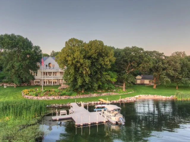 $2,900,000 | 5461 Quimby Avenue Northwest, Annandale, MN 55302