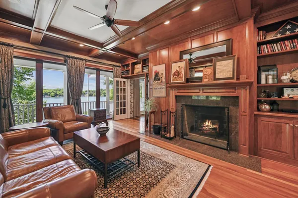 $2,900,000 | 5461 Quimby Avenue Northwest, Annandale, MN 55302
