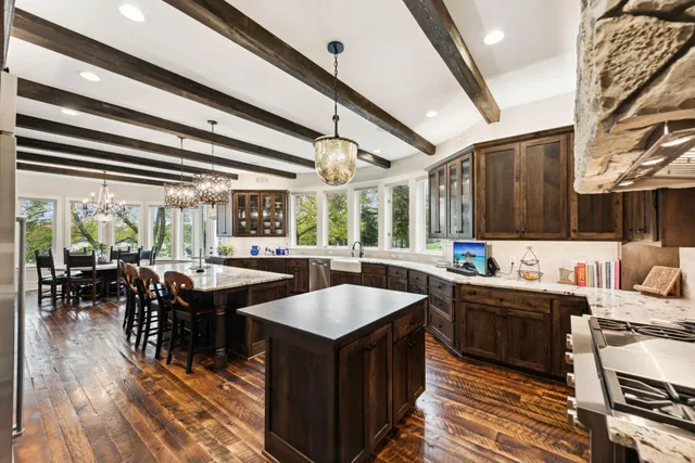 $2,900,000 | 5461 Quimby Avenue Northwest, Annandale, MN 55302