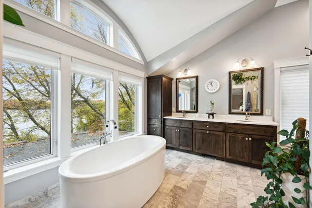 $2,900,000 | 5461 Quimby Avenue Northwest, Annandale, MN 55302