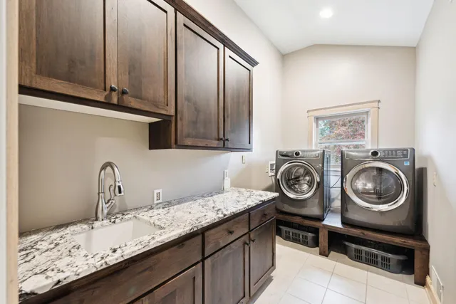 $2,900,000 | 5461 Quimby Avenue Northwest, Annandale, MN 55302