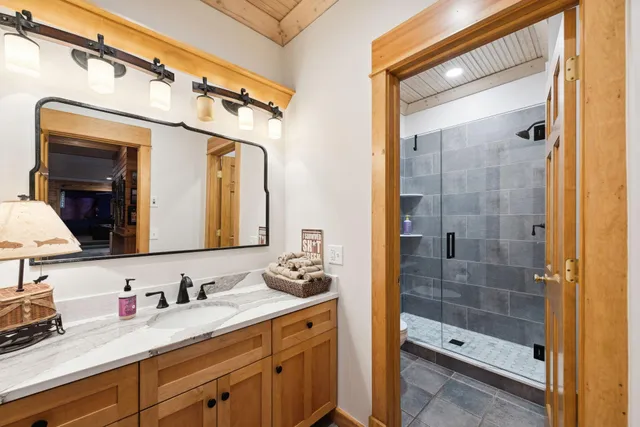 $2,900,000 | 5461 Quimby Avenue Northwest, Annandale, MN 55302