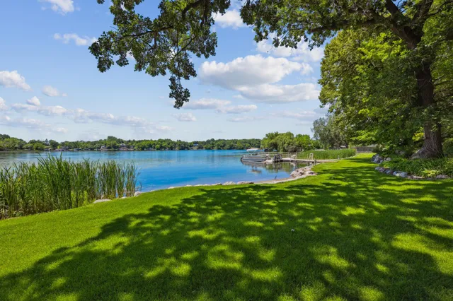 $2,900,000 | 5461 Quimby Avenue Northwest, Annandale, MN 55302