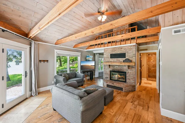 $2,900,000 | 5461 Quimby Avenue Northwest, Annandale, MN 55302