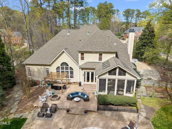 $1,400,000 | 4816 Millens Bay Court, Apex, NC 27539