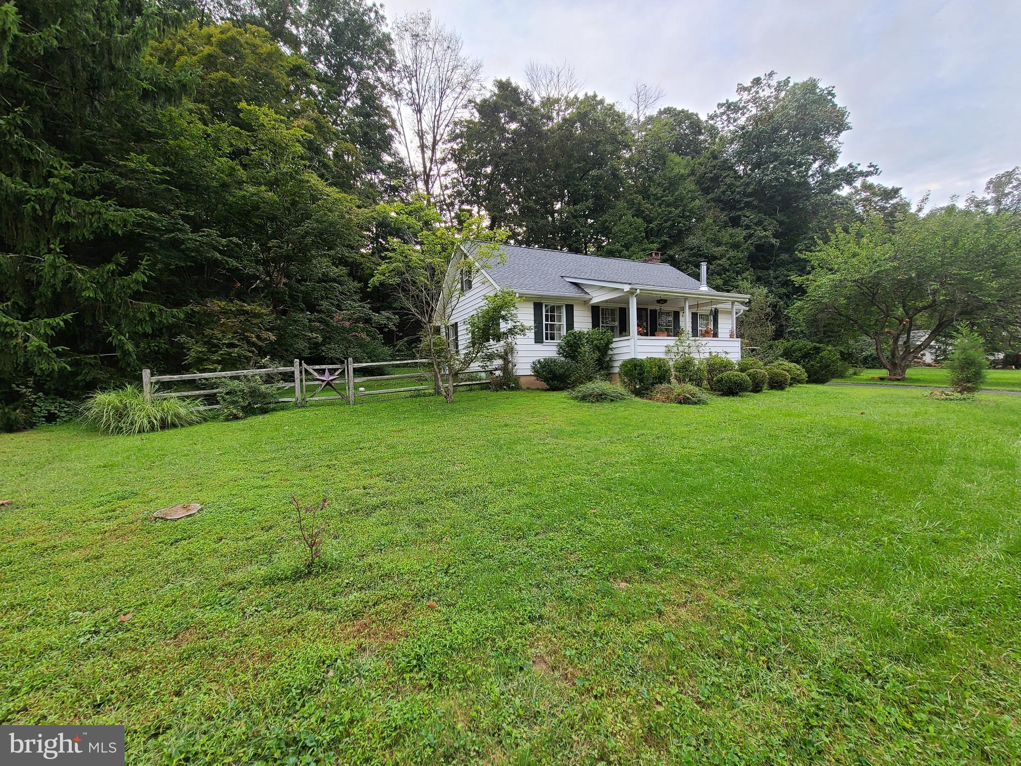 733 River Road Erwinna, PA 18920 - Photo 3 of 16 Gallery Image 3