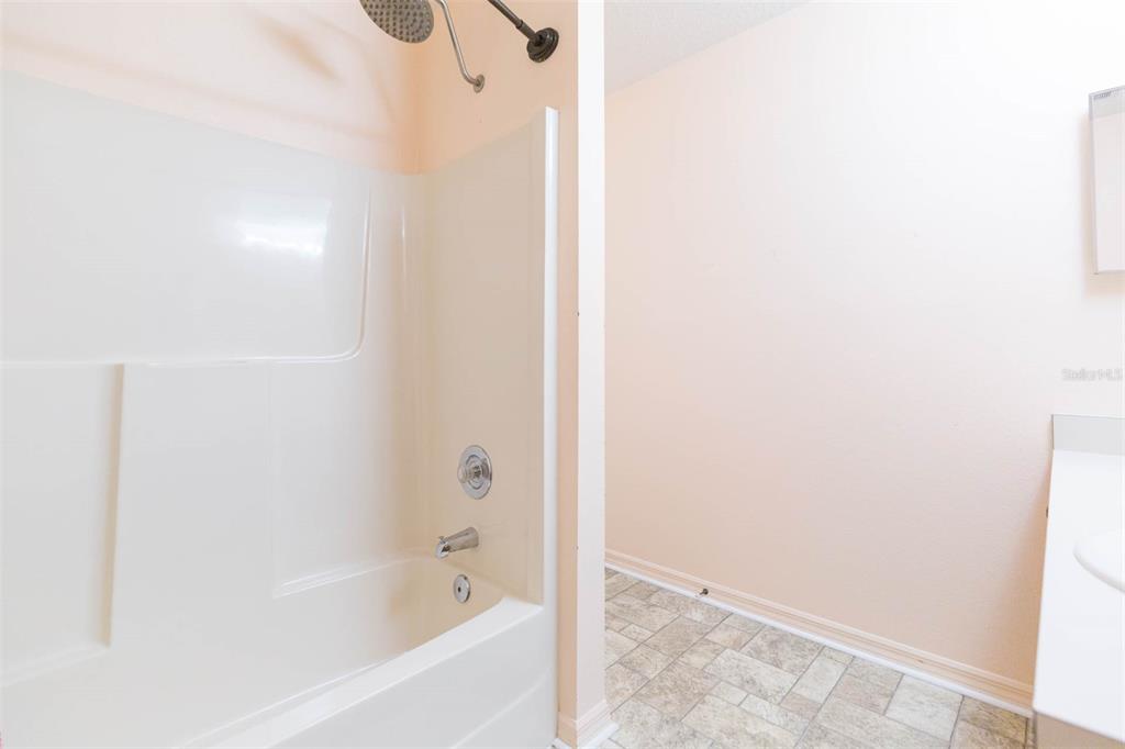 4210 West Roland Street Tampa, FL 33609 - Photo 40 of 49