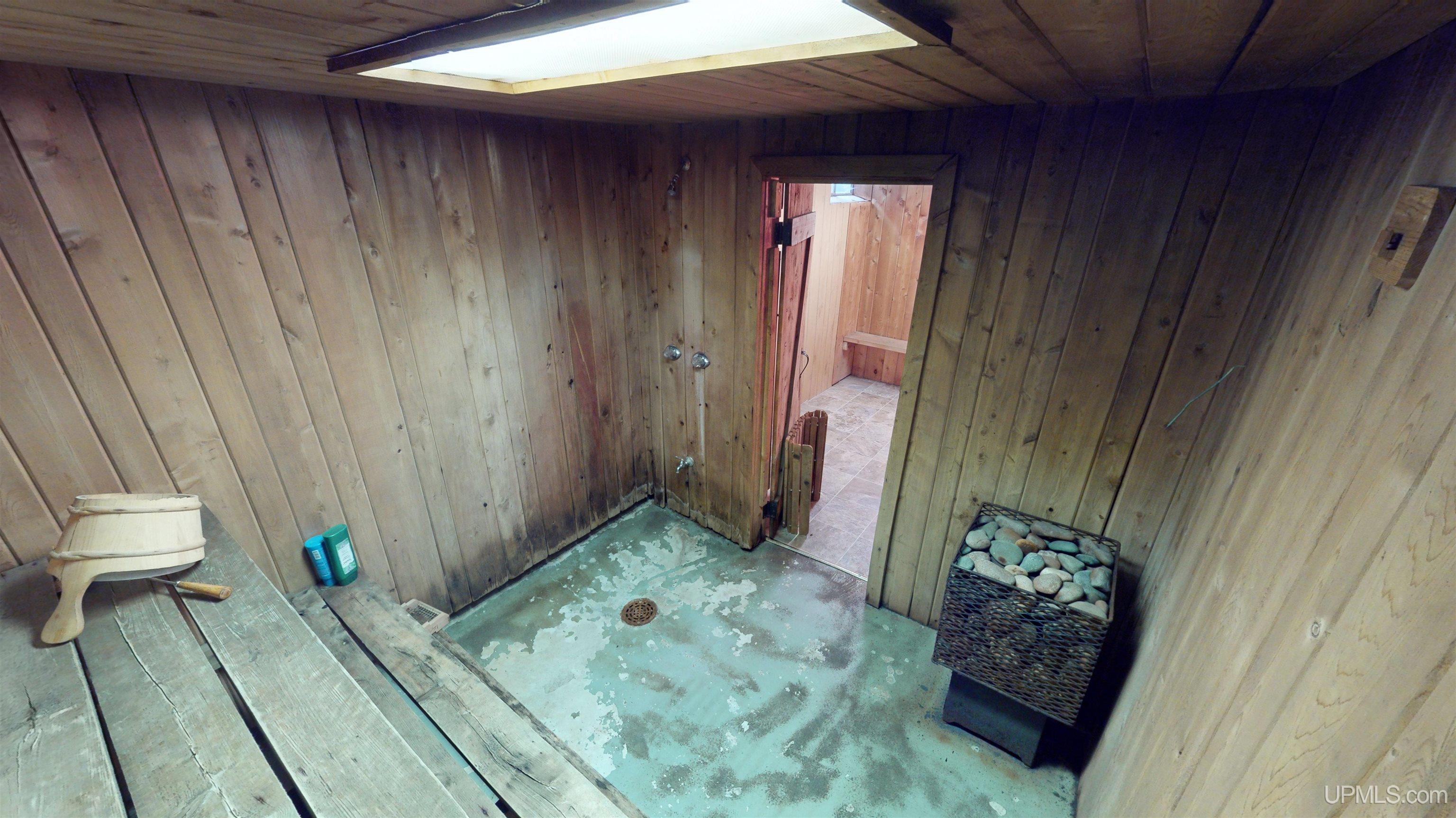 16589 Liminga Road Houghton, MI 49931 - Photo 35 of 55