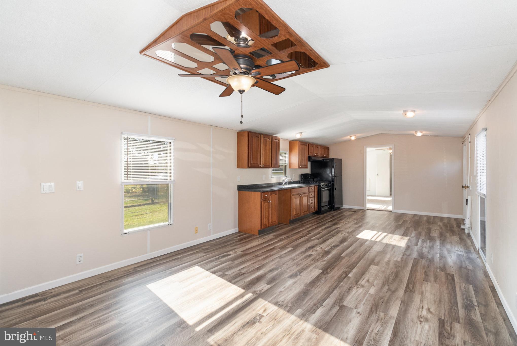 64 Conrad Road Carlisle, PA 17013 - Photo 6 of 29 Gallery Image 6