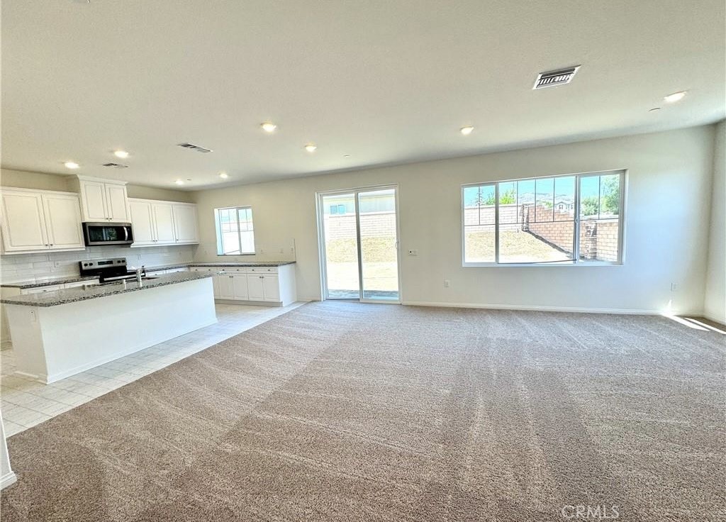 7692 Citrusmoon Court Riverside, CA 92507 - Photo 5 of 24 Gallery Image 5