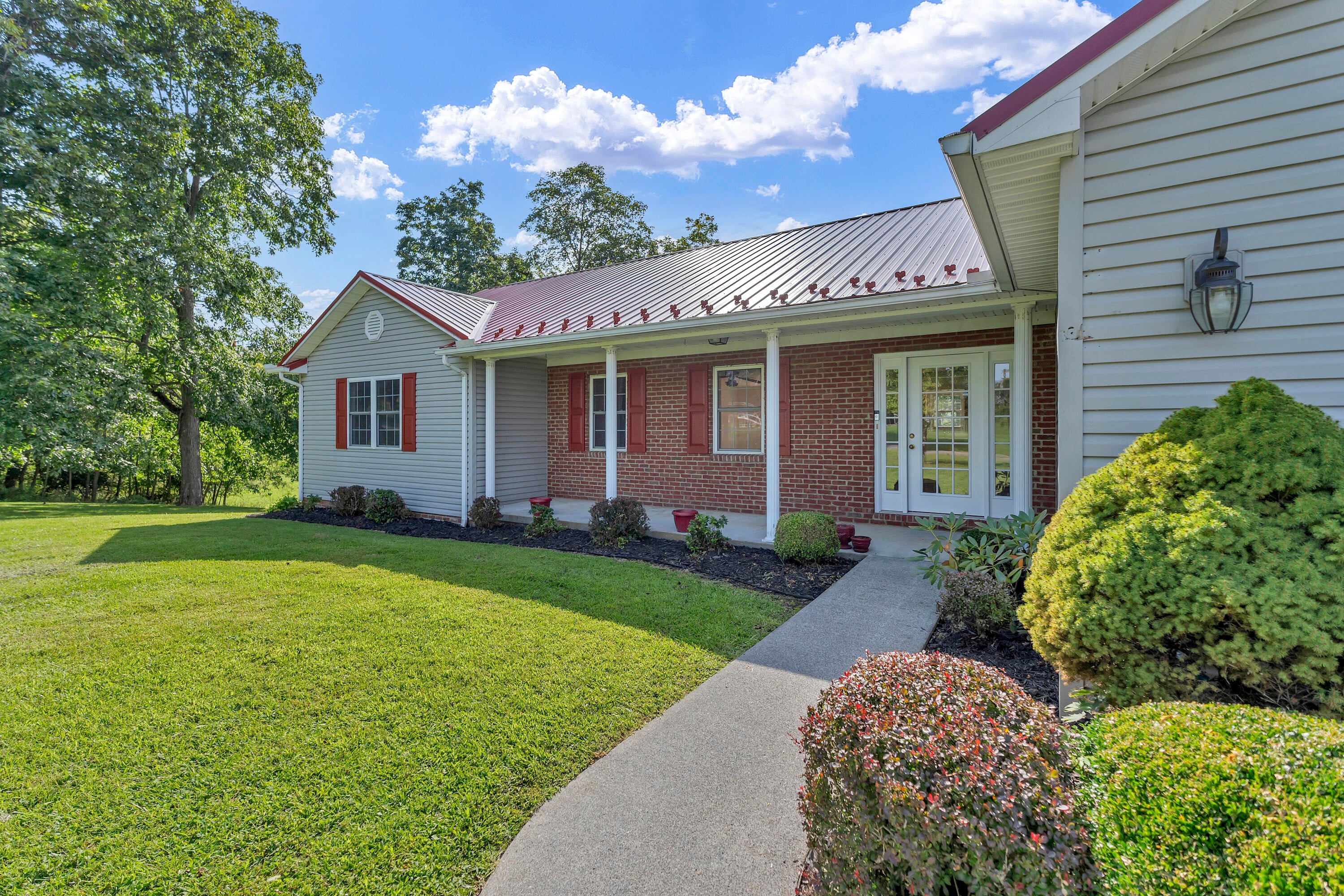 3190 Sweet Springs Valley Road Union, WV 24983 - Photo 1 of 57 Gallery Image 1