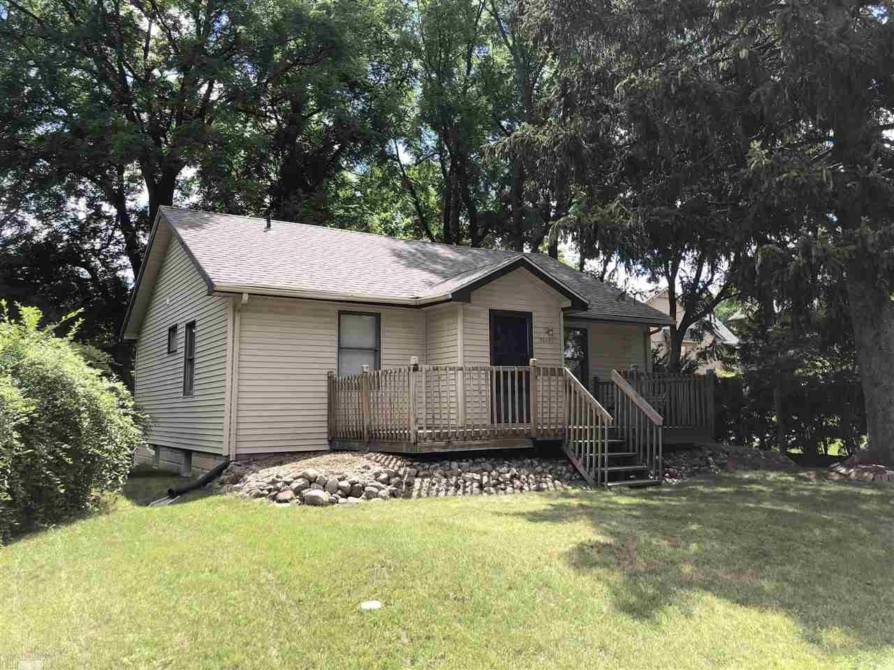 2443 John R Road Rochester Hills, MI 48307 - Photo 3 of 46
