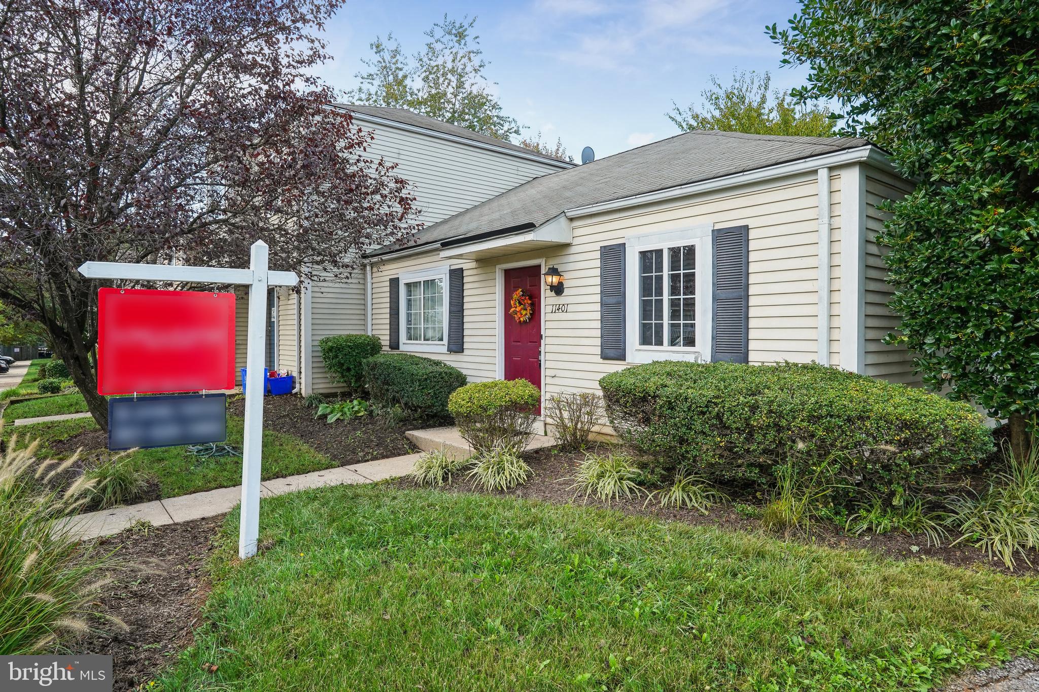 11401 Ledbury Way Germantown, MD 20876 - Photo 4 of 29